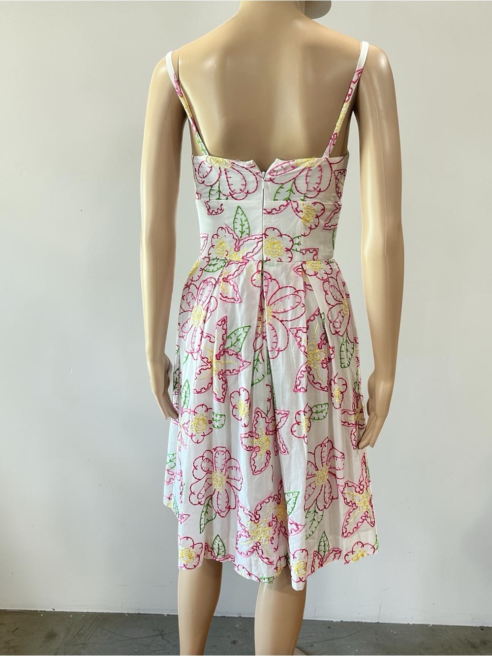 vintage Lilly Pulitzer "Fruit Punch" Embroidered Spaghetti Strap Lined Dress - Picture 6 of 10